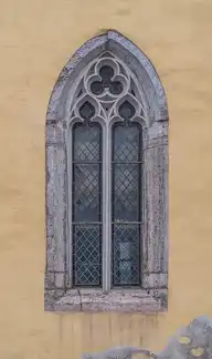 255976