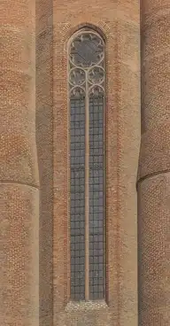 256117