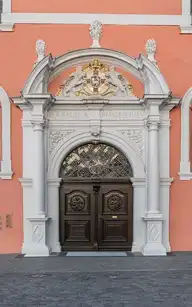 258583