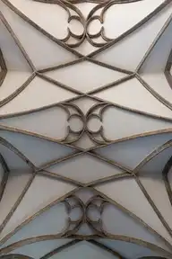 258697
