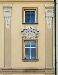 26108