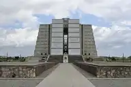 261752