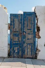 261886