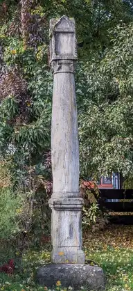268152