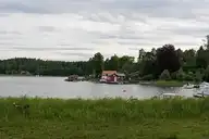 270853