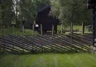 270934