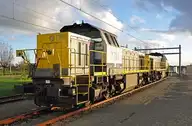 271938