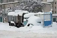 272179