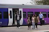 280800