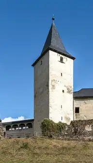 281582