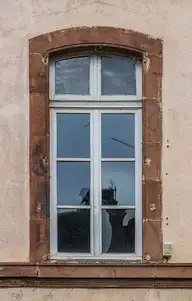293745
