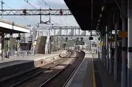 300018