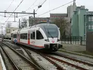 302570