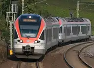 303244