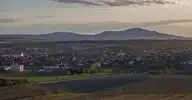 304663