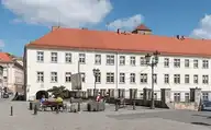 30617
