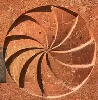 312915