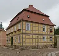 317250