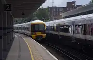 317960