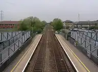 318055