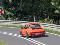318864