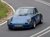 318944