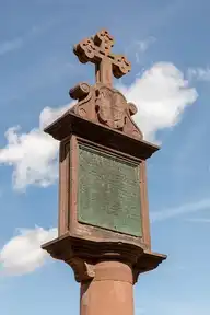 318986