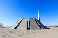319729