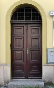 322308