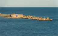 322928