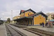 326073