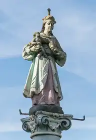32620