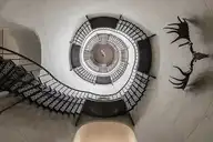 329371