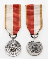 39424