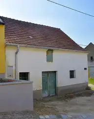 48556