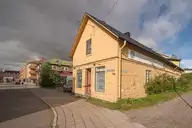 53039