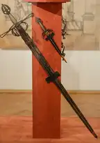 63093