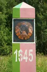 64885