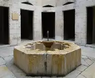 68913