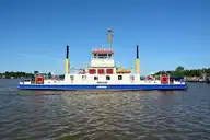 76073