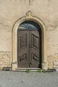 91358