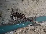 94673