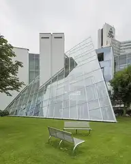 95879
