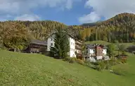 96567