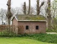98152